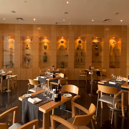 Gale Opera Hotel 4*
