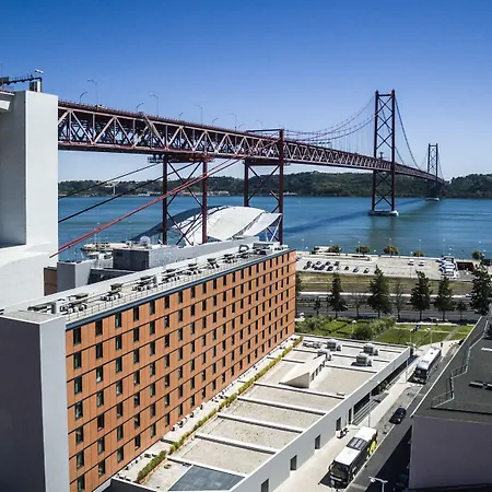 Hotel Gale Opera Lisbon