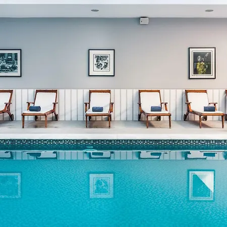 Gale Opera Hotel 4*