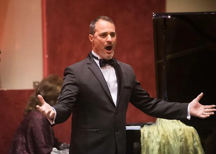 Gale Opera Szálloda