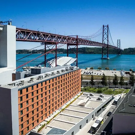 Hotel Gale Opera Lisbon